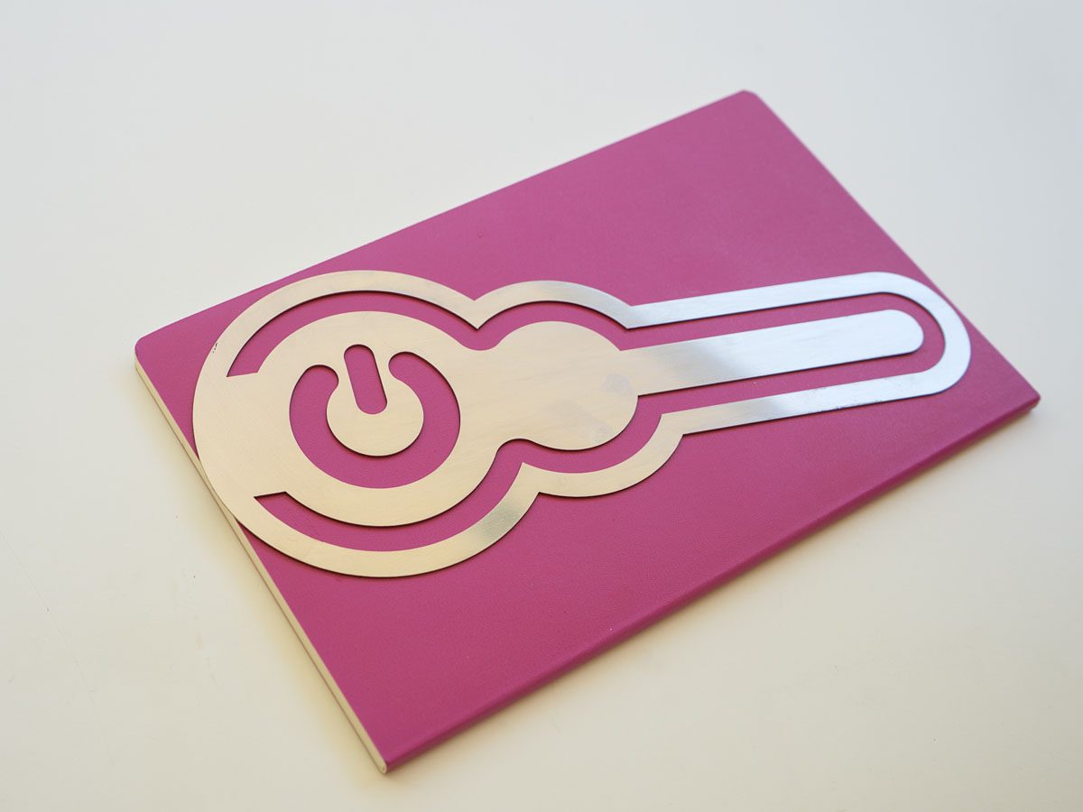 Corporate-Gift-Design-By-Eflou-01