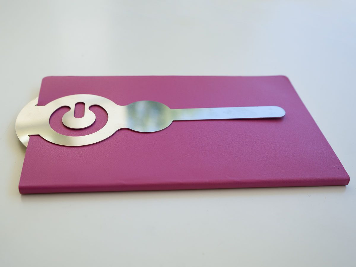 Corporate-Gift-Design-By-Eflou-02